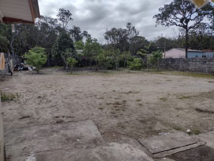 Ref 302 - Casa com Edícula Num terreno de 600m², próx. ao Mar